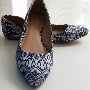 Pointed Toe BoHo Designed Ballet Flats